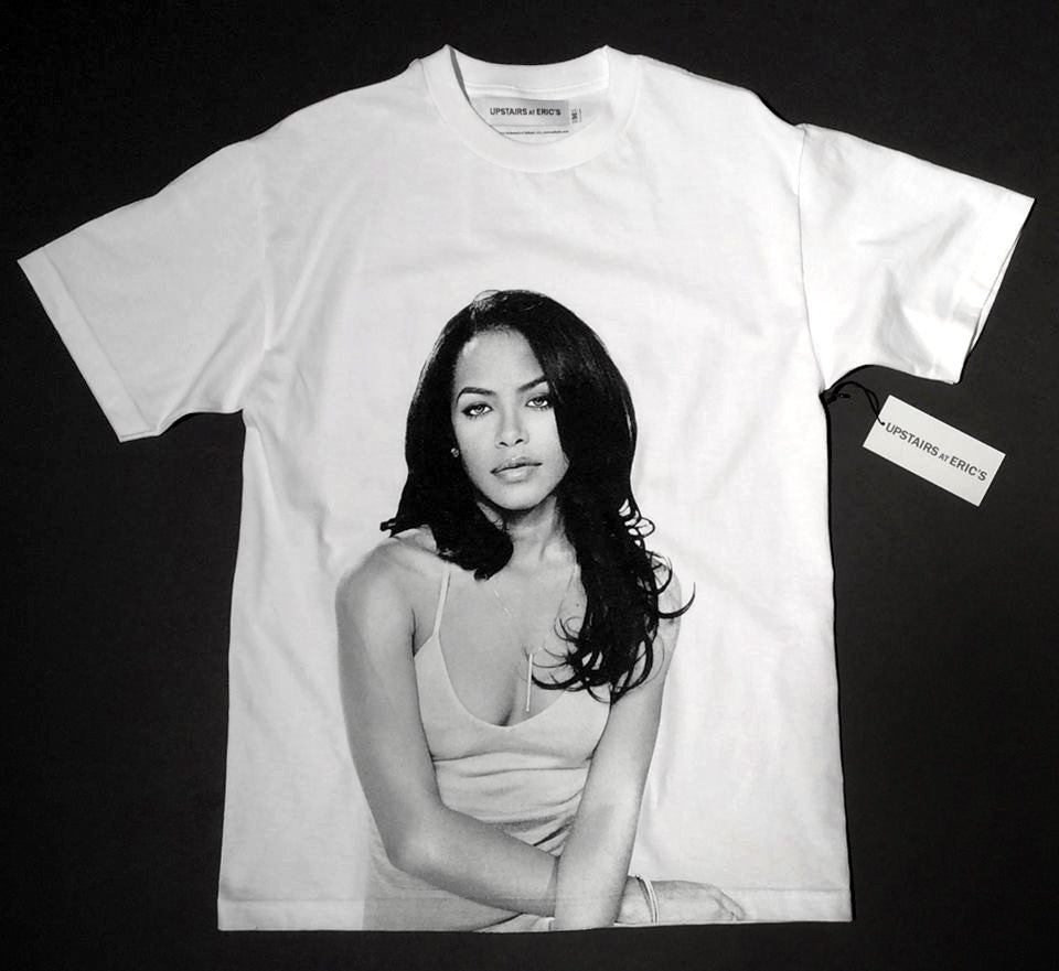 Aaliyah Straight On tee